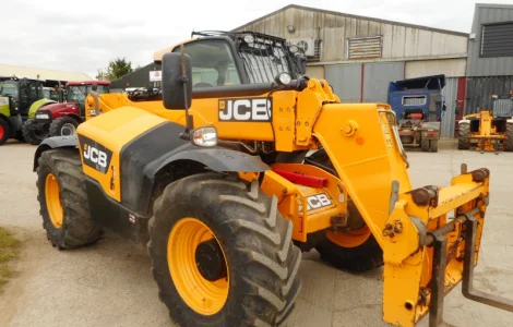 Телескопический погрузчик JCB 535-95 AGRI SUPER