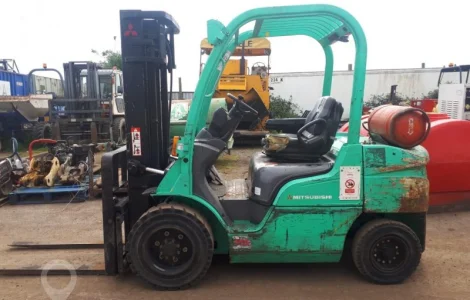 Вилочный погрузчик Mitsubishi FG30N 2009 года