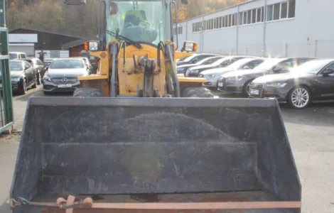 Фронтальный погрузчик Volvo L 30B-Pro
