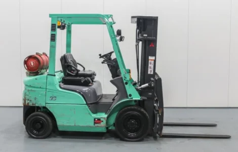 Вилочный погрузчик Mitsubishi FG25NT