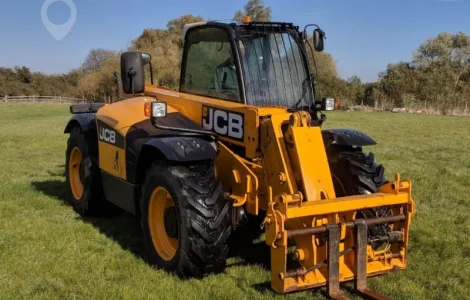 Телескопический погрузчик JCB 531-70. Телескопический погрузчик б/у