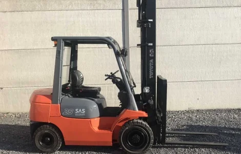 Вилочный погрузчик Toyota 62-7FDF25