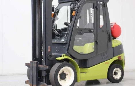 Вилочный погрузчик Clark C30L