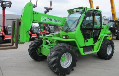 Телескопический погрузчик Merlo P 72.10