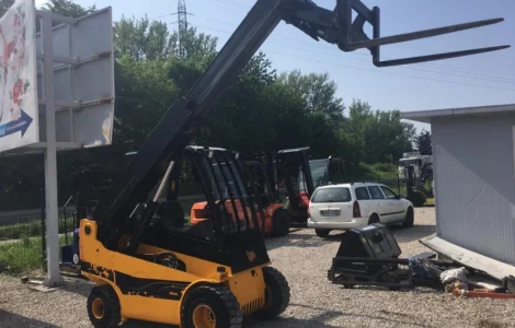 Газовый погрузчик JCB TLT25 G LPG