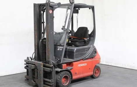 Вилочный погрузчик Linde E 18 P-02