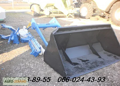 Погрузчик фронтальный универсальный ПФУ-800 (МТЗ-80/82; ЮМЗ-6)