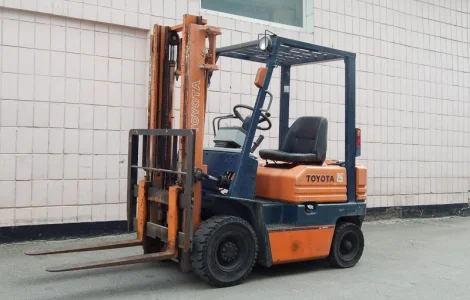 Вилочный погрузчик бу TOYOTA 5FG15