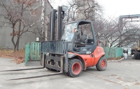 Вилочный погрузчик бу LINDE H45D
