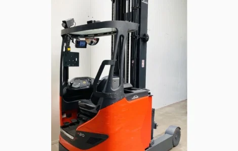 Штабелер-ричтрак Linde R20hd-01 2018 года 8 метров подъем 5528 моточасов
