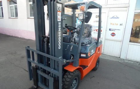 Новый дизельный погрузчик 1.5т