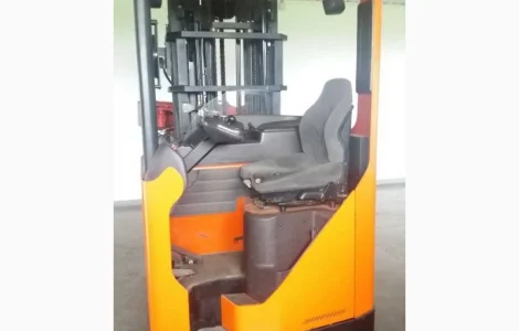 Штабелер ричтрак BT Toyota RRB 2.5т.