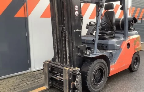 Навантажувач вилковий Toyota 02-8FG50N 2016 року 6612 мотогодин