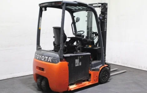 Електропогрузчик Toyota 8FBET16