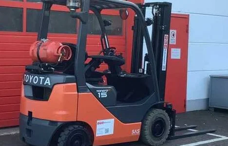 Навантажувач вилковий бу 1.5т. Toyota 2021 року 2872 мотогодин