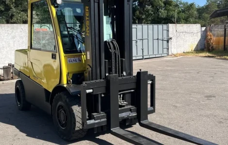 Вилочный погрузчик 5.5т. Hyster H5