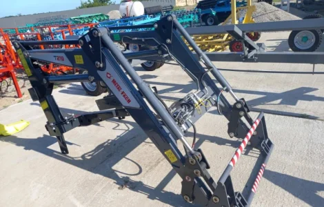 Фронтальный погрузчик T219/2