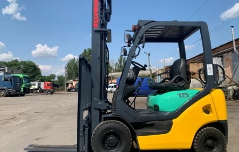 Вилочний навантажувач Komatsu FG15C-18 з сайд шифтом