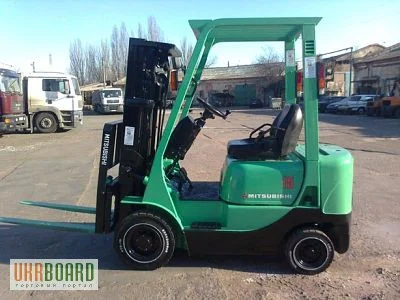 Погрузчик Mitsubishi на 1.5 тонны с кареткой бокового смещения и свободным ходом