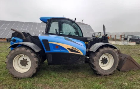 Телескопический погрузчик New Holland LM 5040