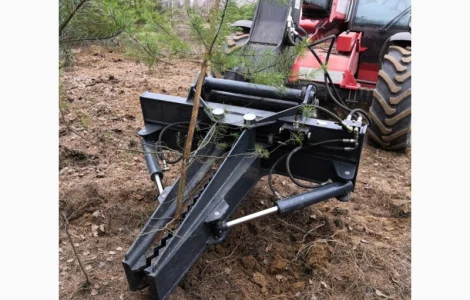 Корчеватель (гидрозахват) деревьев