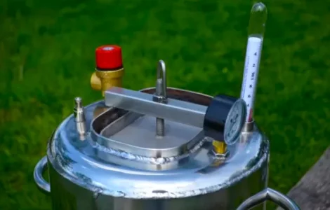 Автоклав електричний ЛЮКС-28Е – професійна стерилізація на вашій кухні