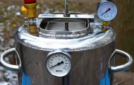 Автоклав Люкс-21 (на 21 банку) з біметалевим термометром