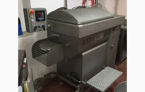 Продам фаршемес вакуумный 300л