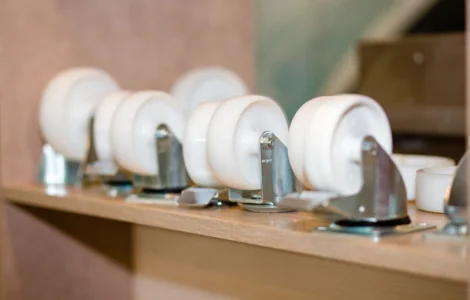 Полиамидные колеса