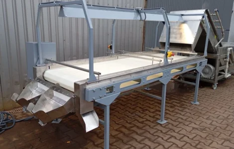 Інспекційний стіл для ручного сортування та відбраковування