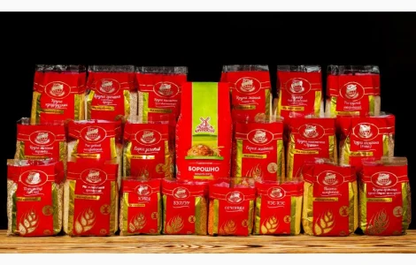 Крупи, борошно, цукор, висівки, комбікорм