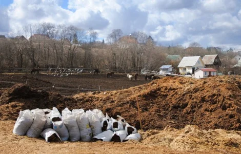 Перегной в мешках - коровяк, конский в Запорожье