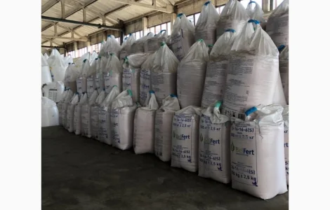 Комплексное удобрение Нитроаммофоска 16:16:16