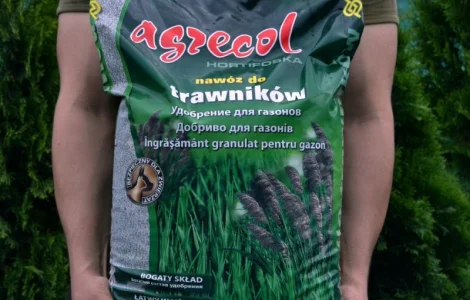 Хортифоска Агрекол - 20 кг для хвойных деревьев