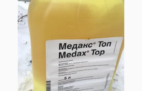 Медакс Топ - регулятор росту для запобігання виляганню пшениці