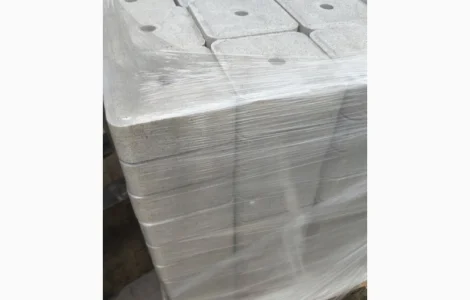 Лизунець сіль брикетом по 5кг в-во РУМУНІЯ