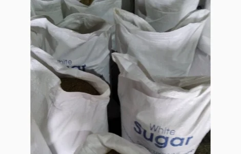 Продаємо СОЄВУ МАКУХУ від 20 кг - КОРМ ДЛЯ КУР, протеїн 45%