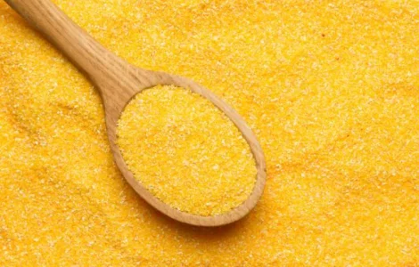 Кормова кукурудзяна крупа різних фракцій