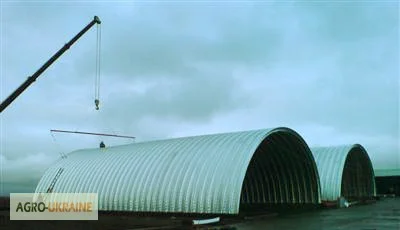 Монтаж і виробництво безкаркасних арочних ангарів