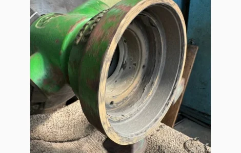 Восстановление места под подшипник корпуса редуктора DE19785 John Deere