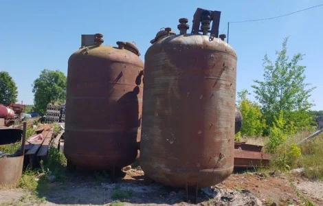 Емкости металлические б/у купить