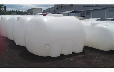 Бочка для перевозки воды и КАС 5000 л