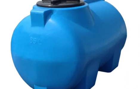 Полиэтиленовая горизонтальная емкость G-85 л