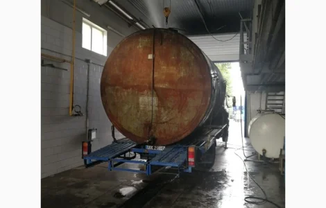 Ёмкости металлические и резервуары