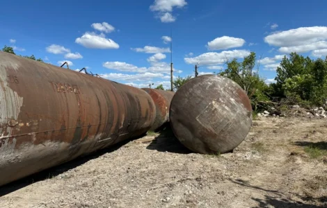 Продам ЖД цистерни 63 і 73