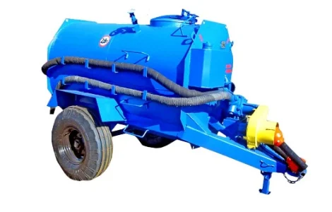 Ёмкость прицепная для воды апв 3 Уманьферммаш