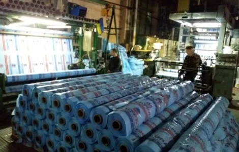 Виробляемо плівку термозбіжну від 300 мм