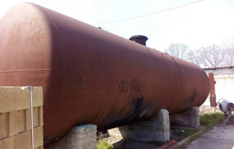Емкости, железнодорожные котлы 50, 63 - 73 м.куб