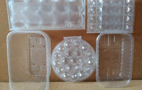 Упаковка на перепелиное куриное яйцо. Лоток для ягод пинетки