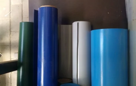 Плівка ПВХ для накриття вантажних СТО